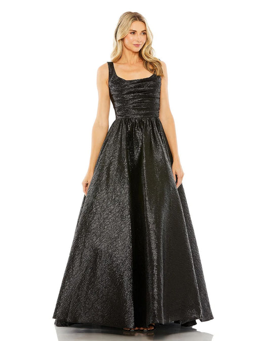 Formal Dresses Long Metallic Pleated Bodice Ball Gown Black