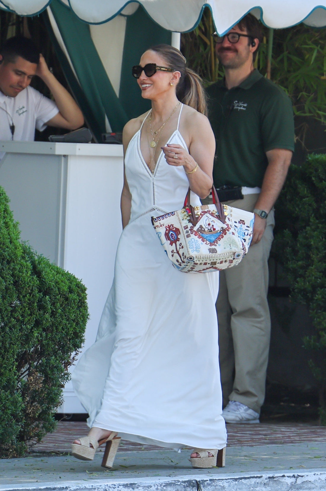Want a Maxi Dress to Look Expensive at 50? J.Lo Just Showed the Shoe Pairing That Always Delivers