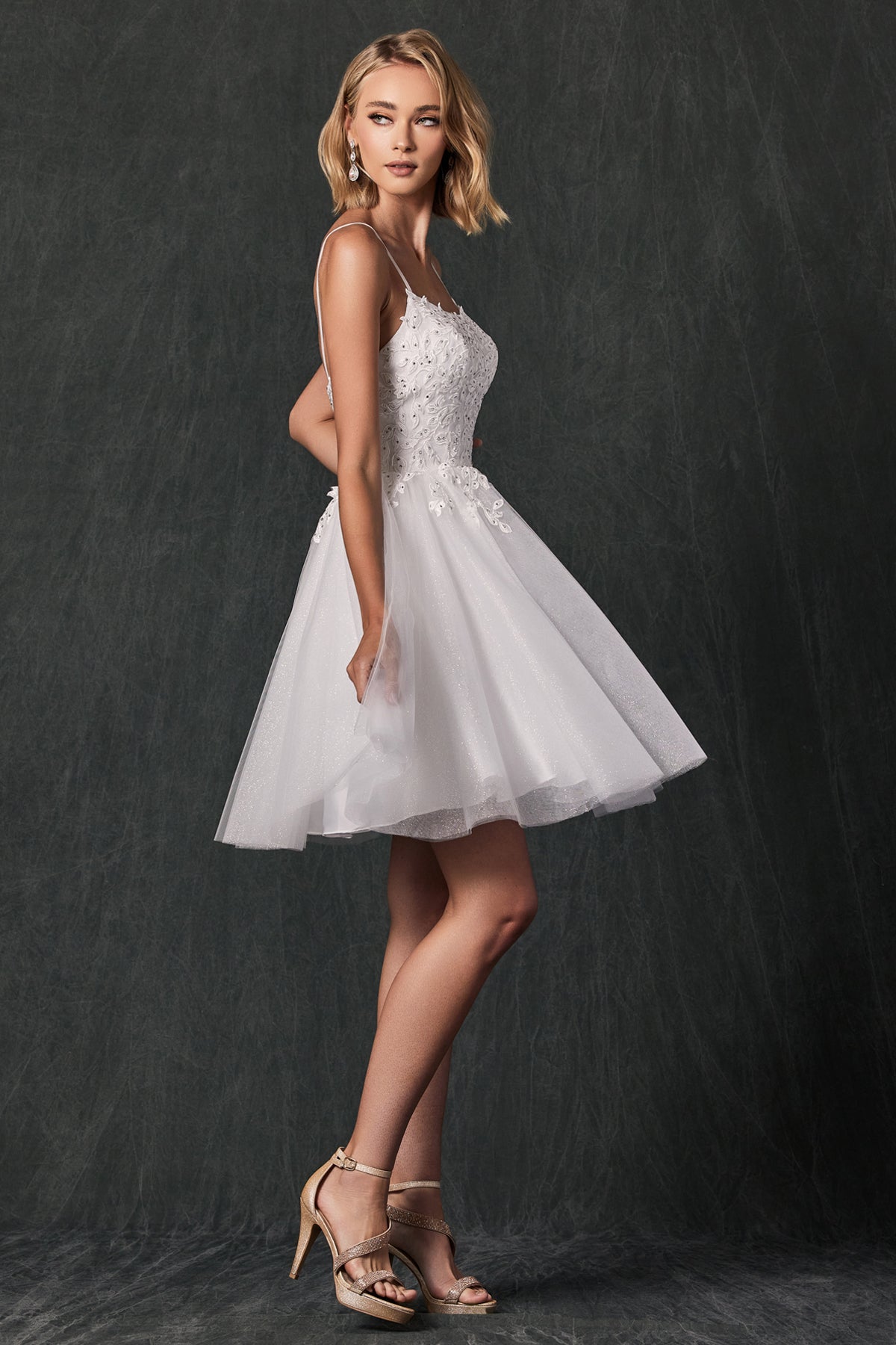 Wedding Dresses Short Floral Applique Wedding Dress Off White