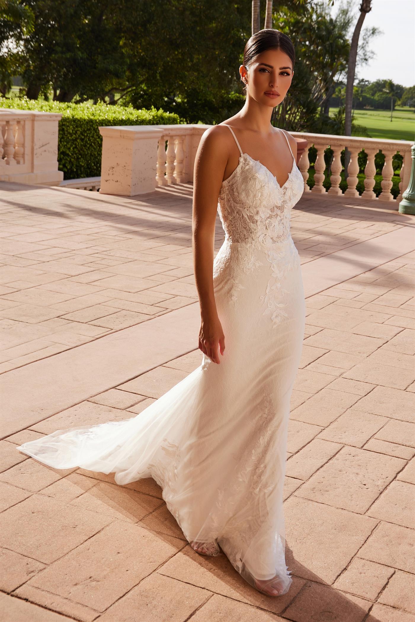 Wedding Dresses Fitted Long Simple Wedding Dress White