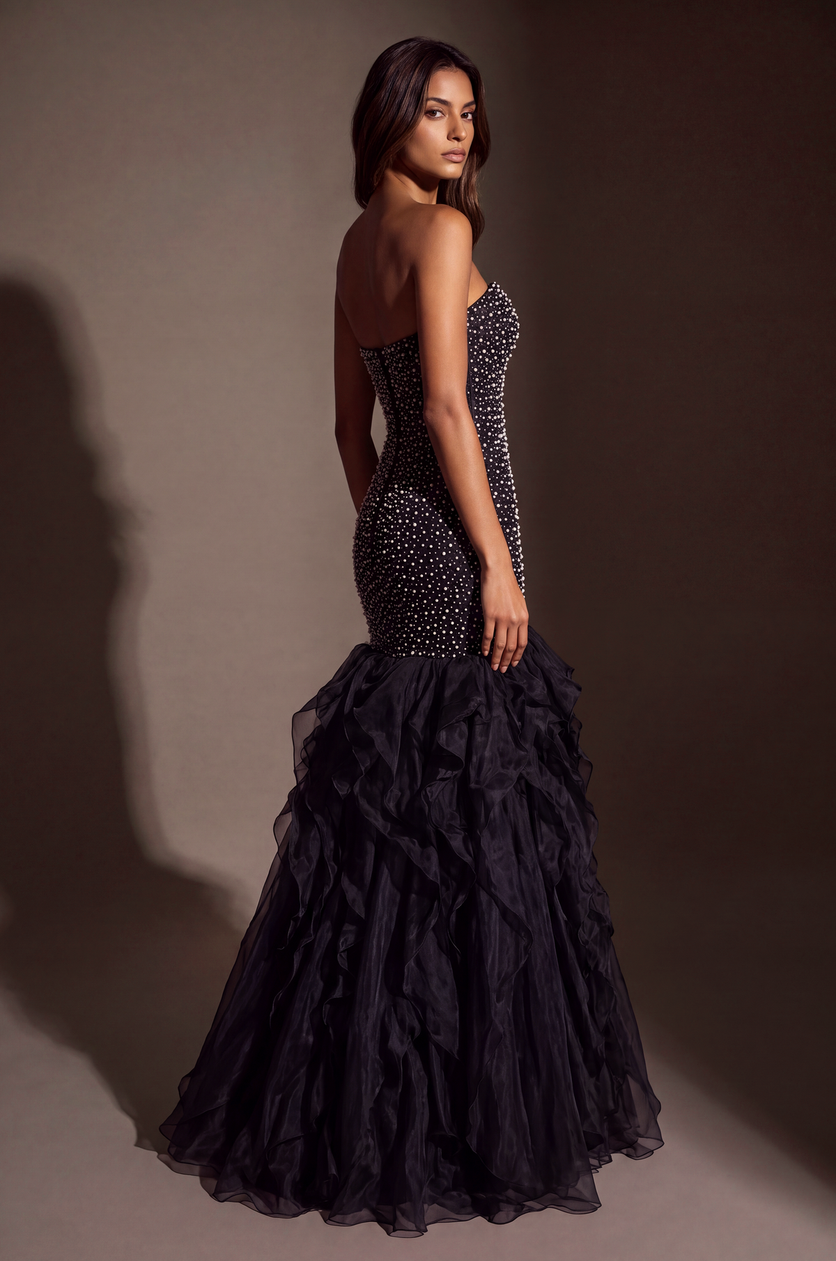 Formal Pearl Beaded Tiered Mermaid Evening Dress – Black