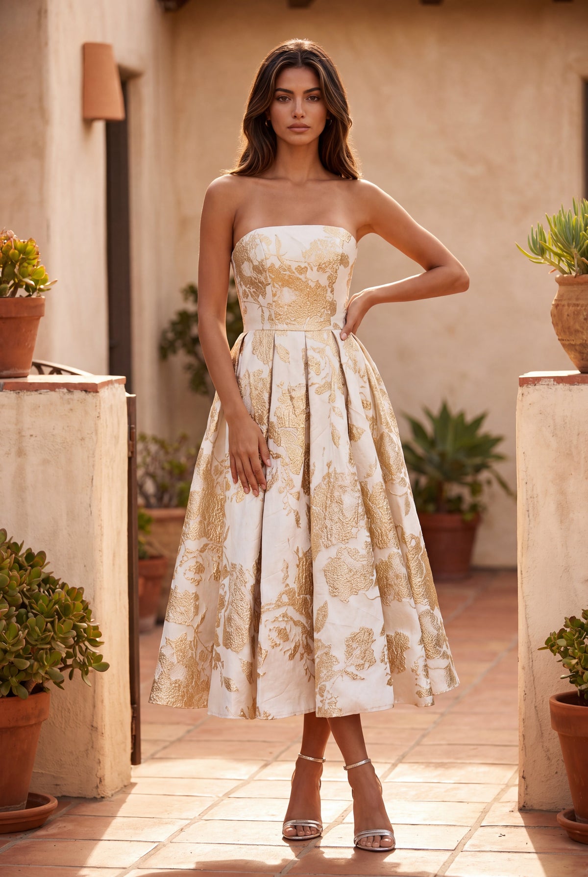 Strapless Metallic Floral Jacquard Midi Cocktail Dress – Gold