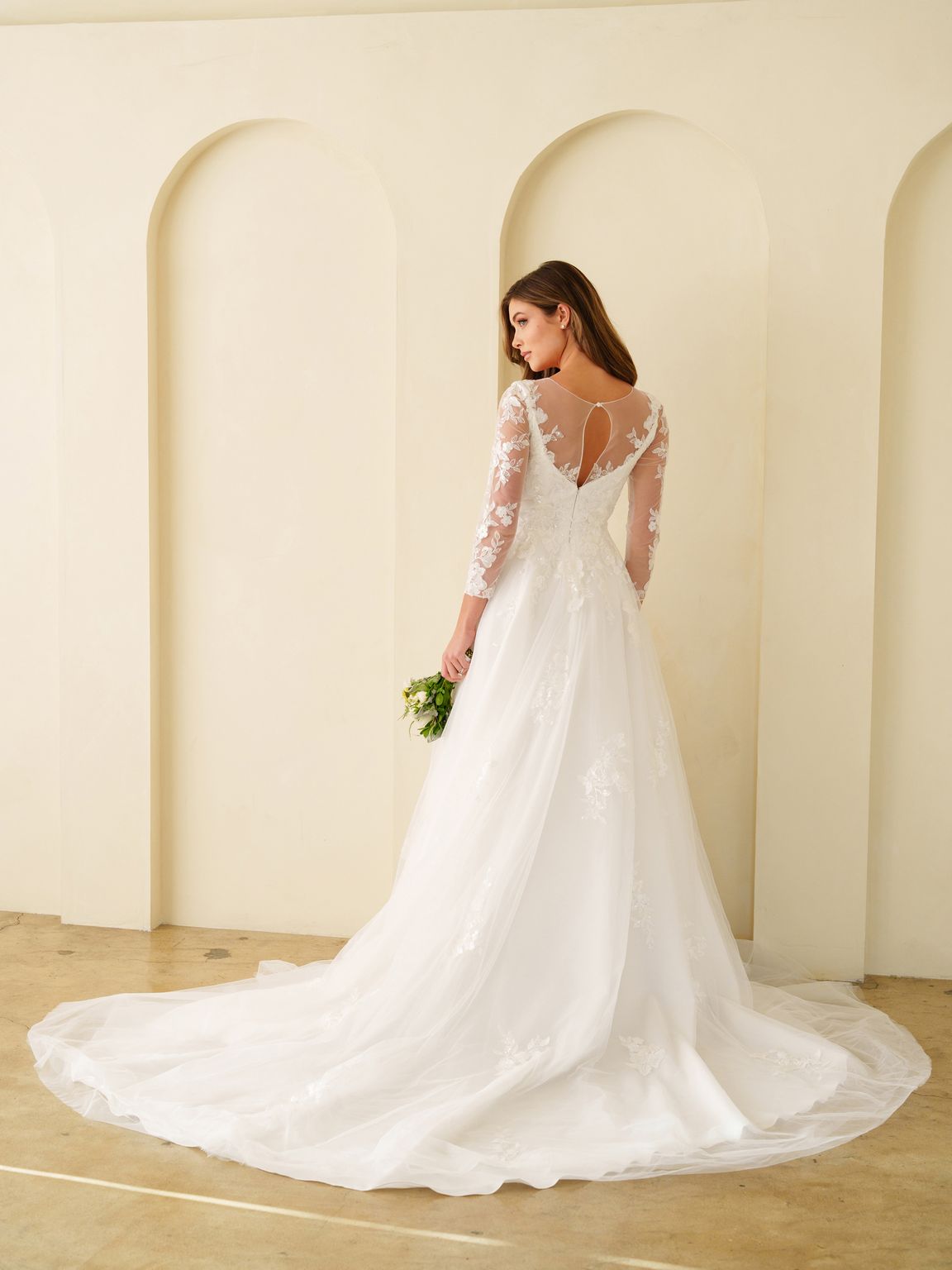 Wedding Dresses A Line Long Bridal Gown Lace Wedding Dress Off White