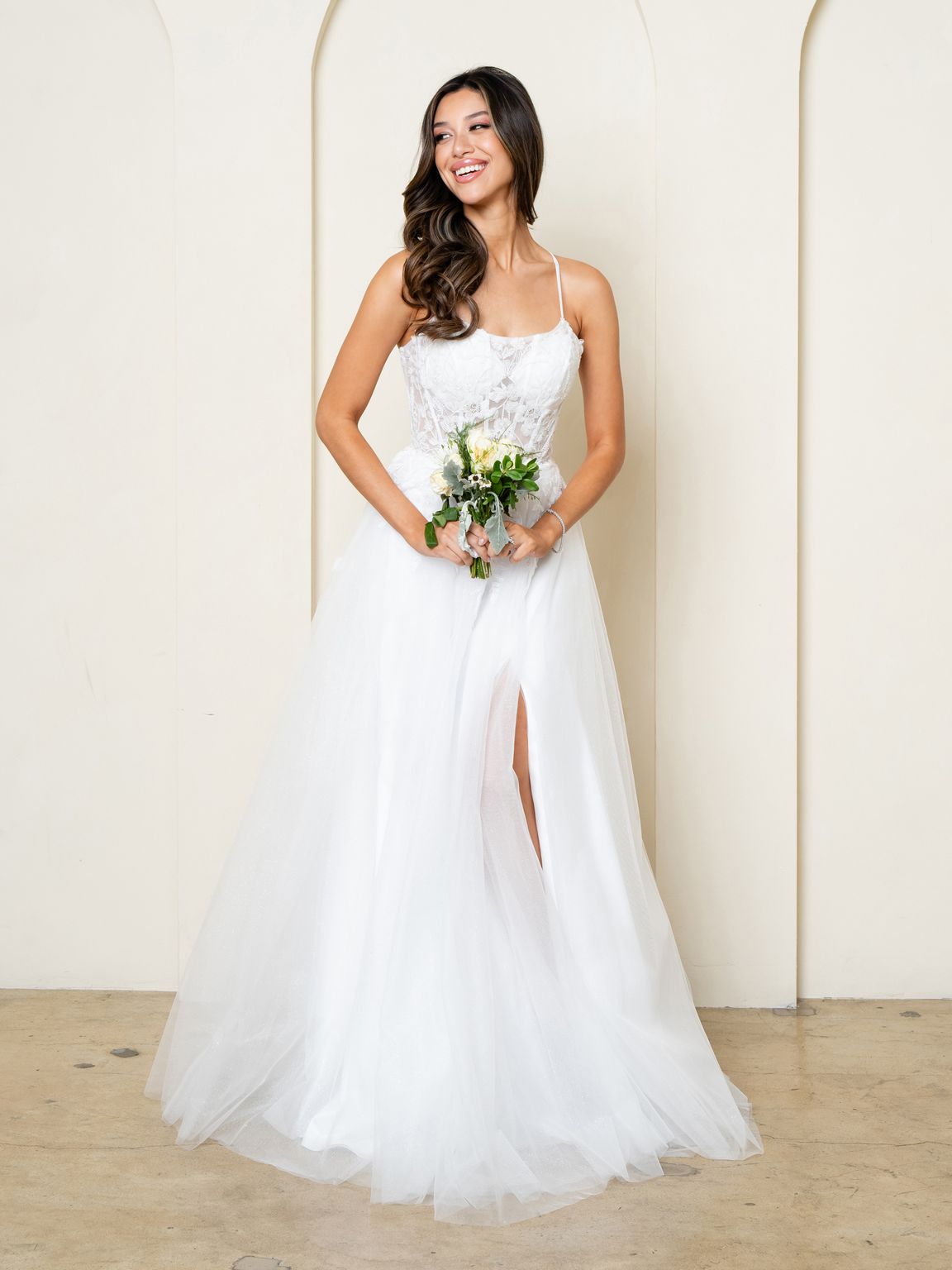 Wedding Dresses Glitter Long Ball Gown Beaded Wedding Dress Off White