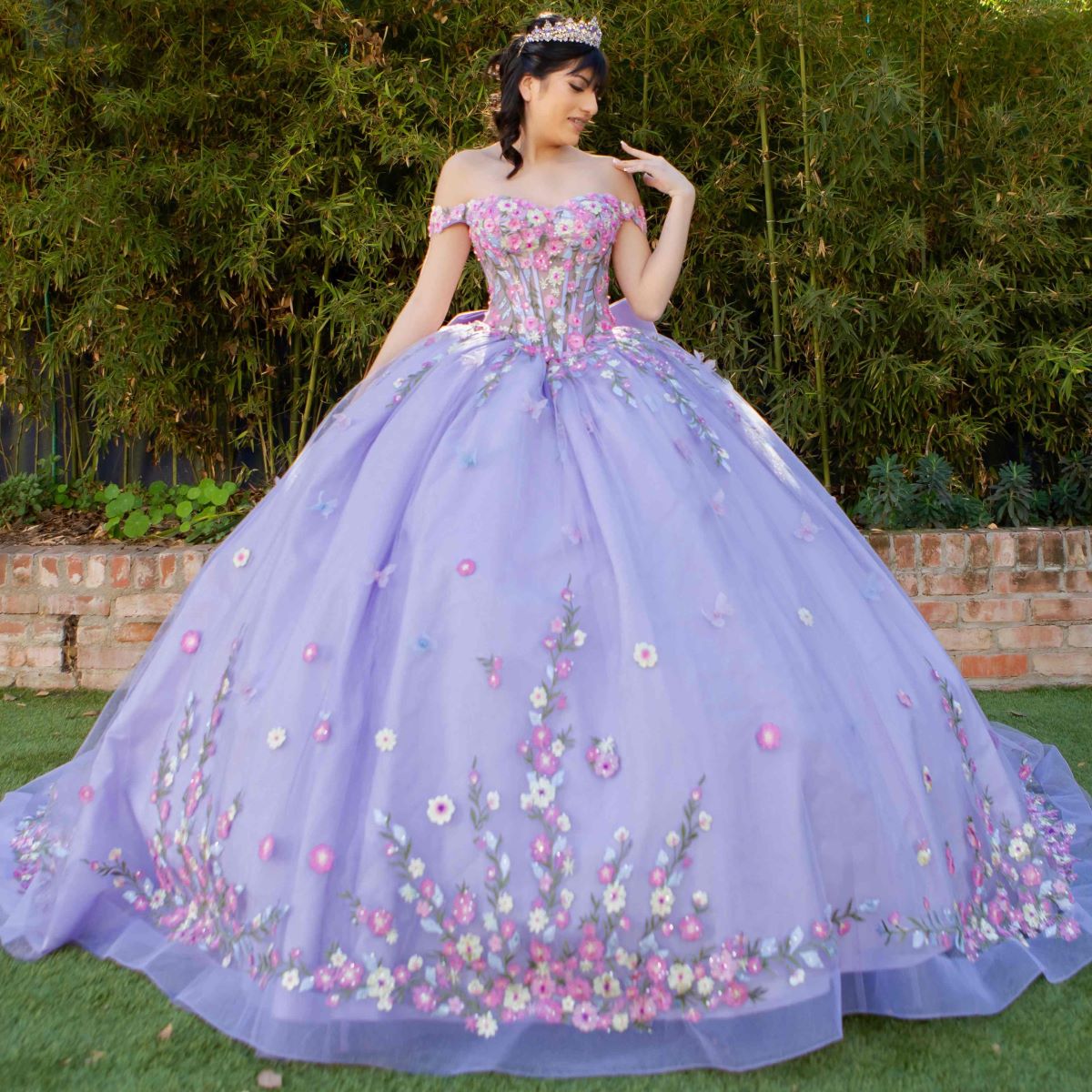 Quinceniera Dresses Long Ball Gown Floral Applique Quinceanera Dress Lilac