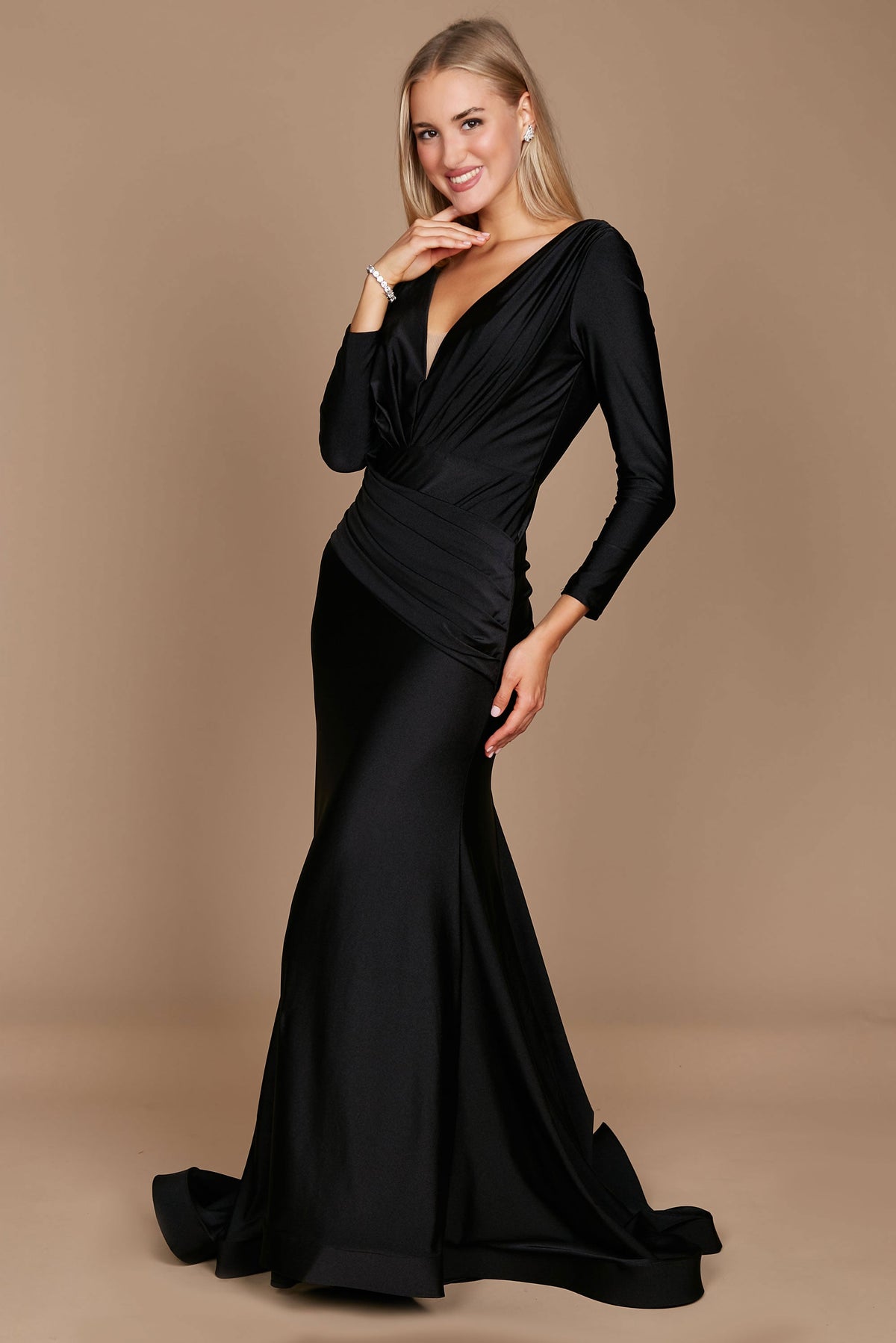Fitted V-Neck Long Sleeve Floor-Length Sequin Prom Dress with High Slit – Fuchsia