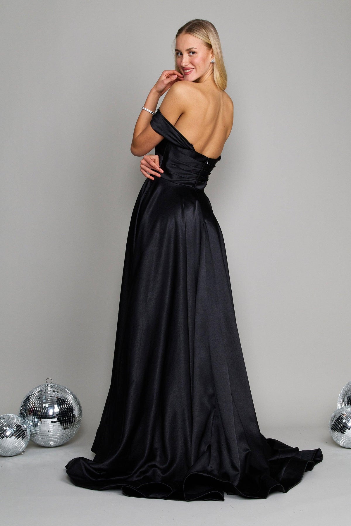 Long Formal Black Tie Ball Gown – Black
