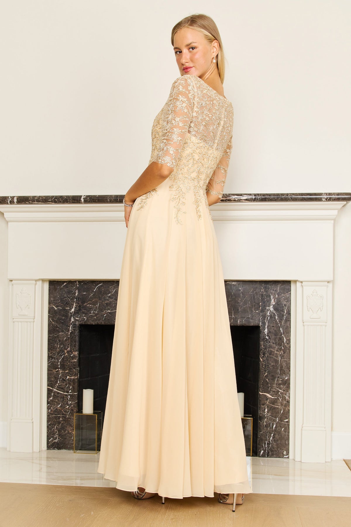 Long Sleeve Chiffon Formal Evening Dress – Black