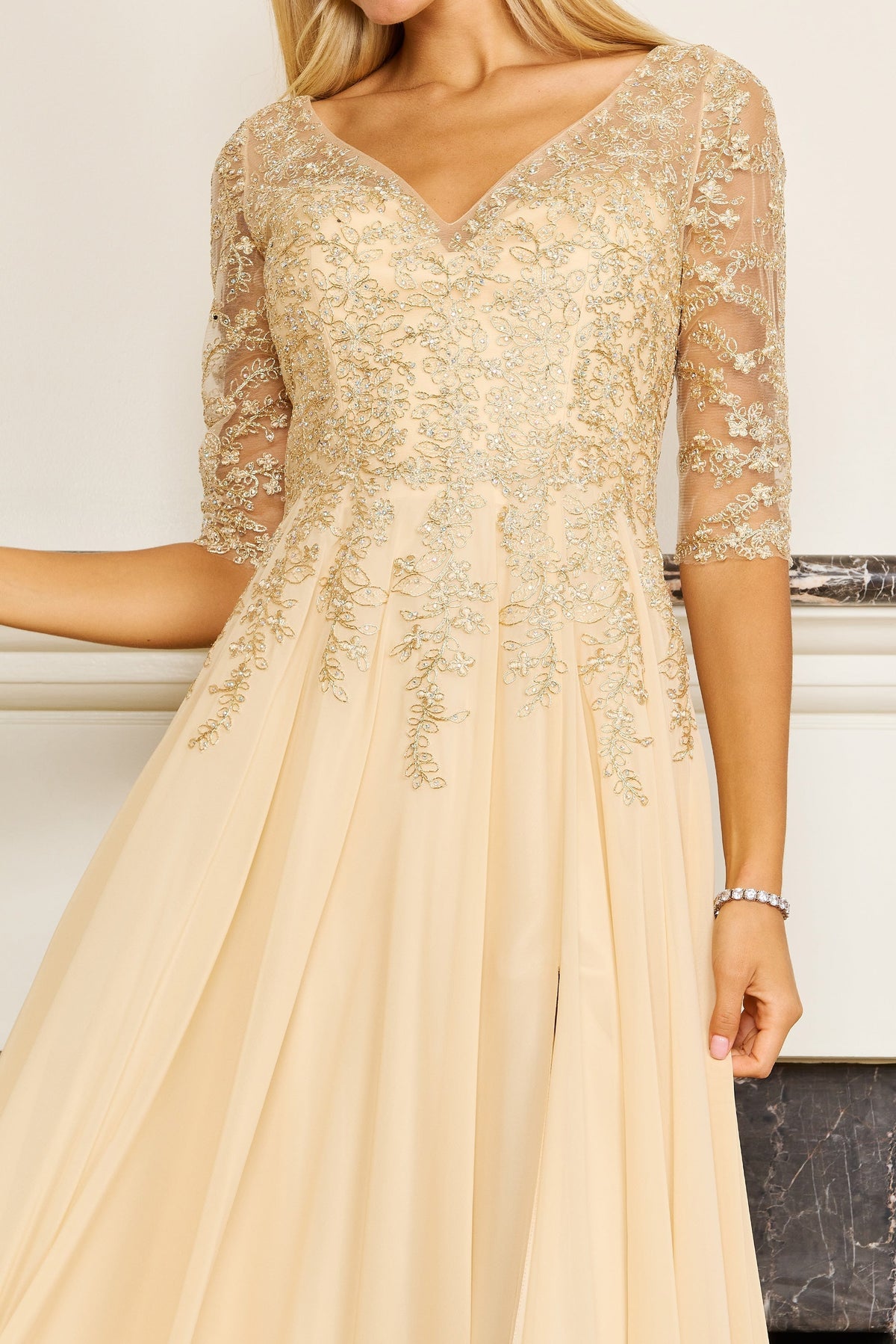 Long Sleeve Chiffon Formal Evening Dress – Black