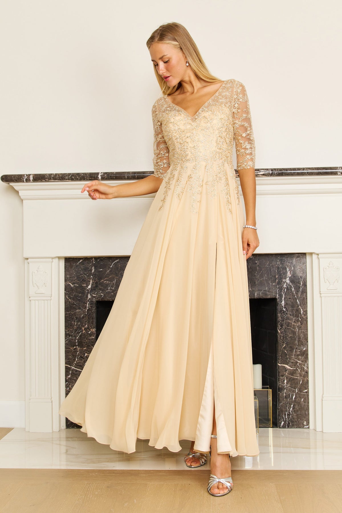 Long Sleeve Chiffon Formal Evening Dress – Black