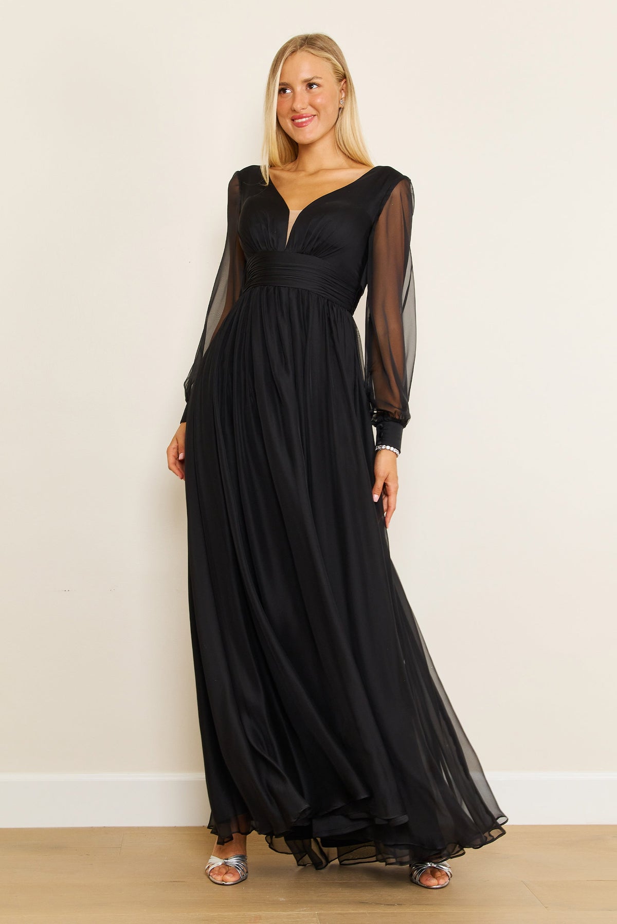 Long Sleeve Chiffon Black Formal Dress – Black