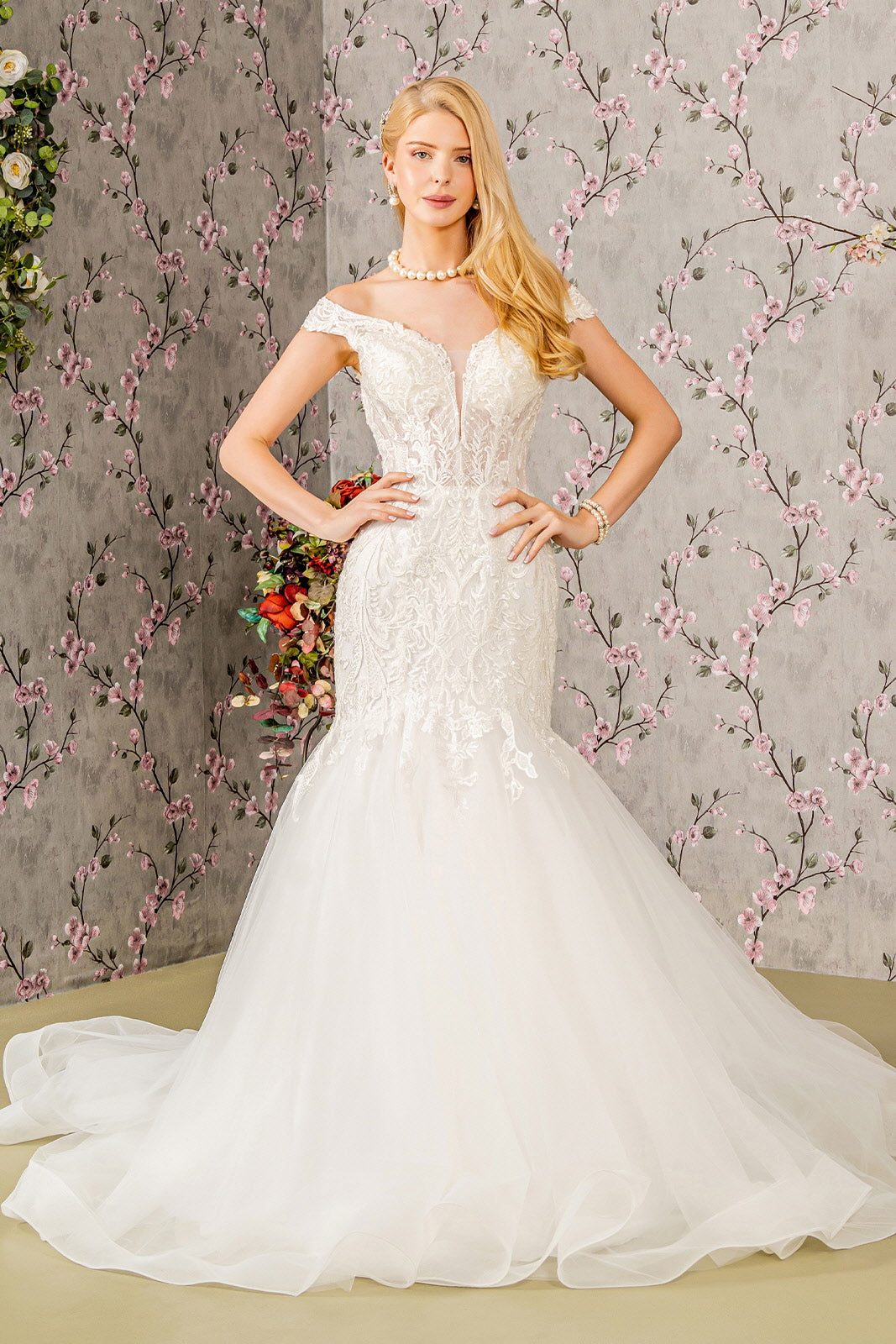 Wedding Dresses Jewel Trumpet Wedding Gown Ivory