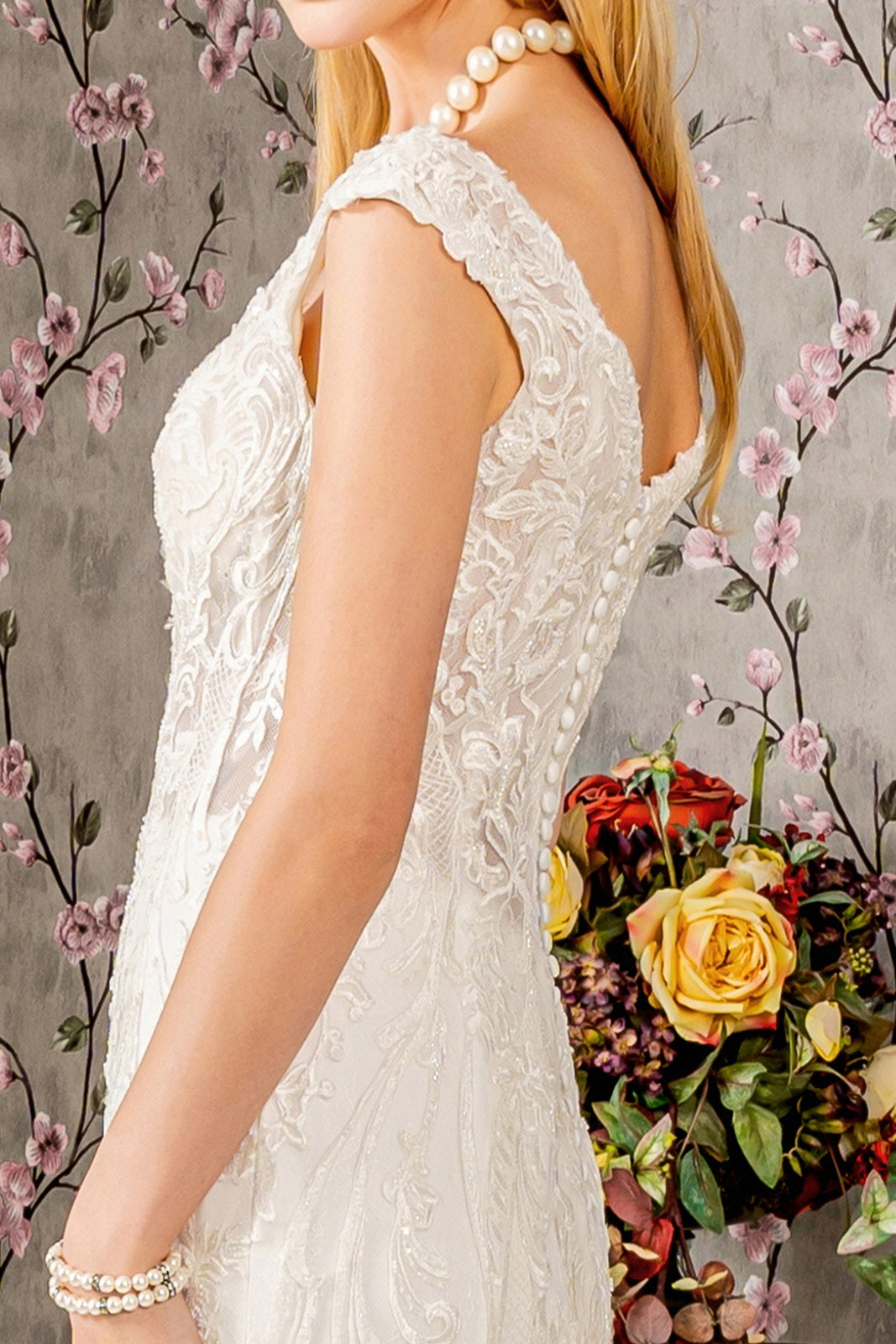 Wedding Dresses Jewel Trumpet Wedding Gown Ivory