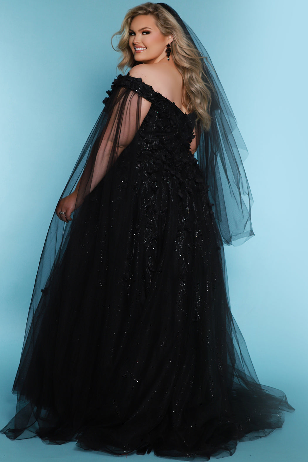Wedding Dresses Fitted Long Sequin Floral Pattern Wedding Dress Black