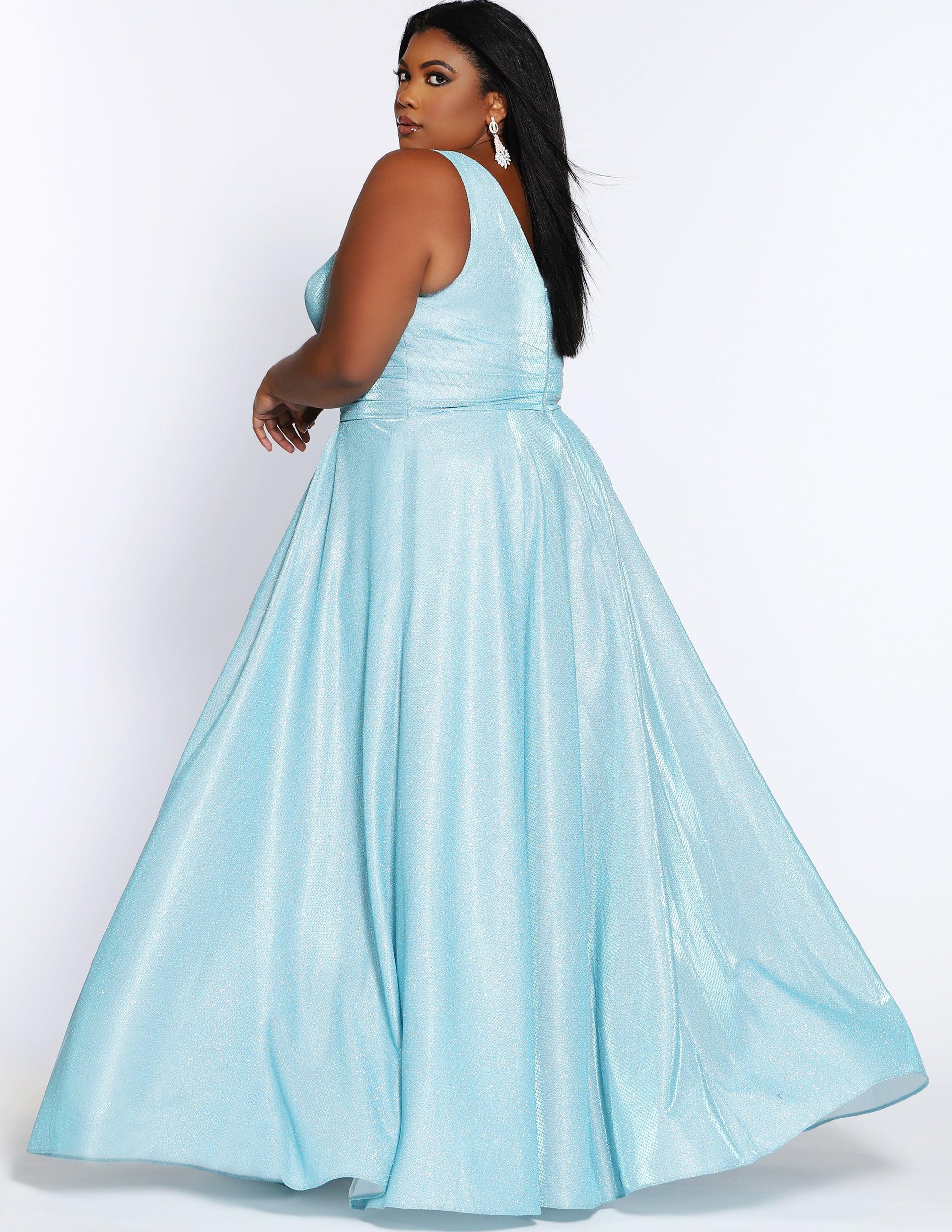 Long Plus Size Metallic Prom Dress Capri