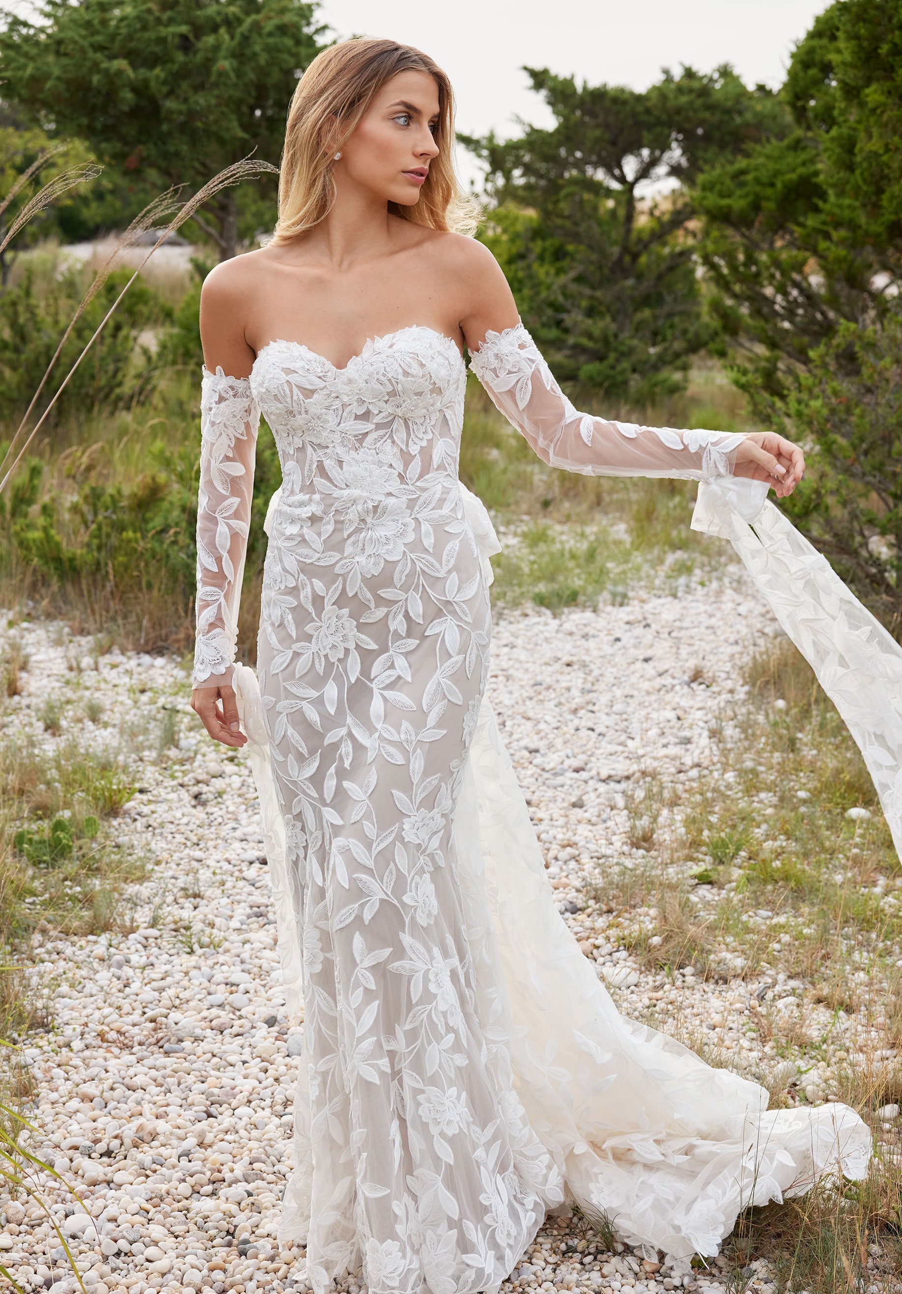 Wedding Dresses Simple Beaded Lace Wedding Dress Ivory/Latte/Honey